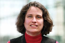 Julie Gaddy's Instagram, Twitter & Facebook