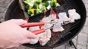 The digital fork comes in handy when you need to know the actual. Cuisinart Deluxe Grill Set