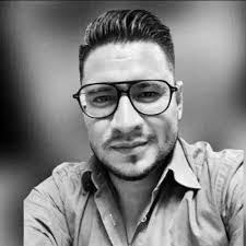 Ulises Medrano's Instagram, Twitter & Facebook