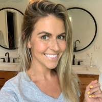 Becky Stackhouse's Instagram, Twitter & Facebook