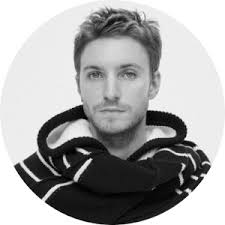 7 Accessories Our Fashion Editors Are Scooping Up for Summer