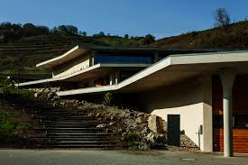 Und sowohl der händler als auch die hersteller. Architektenkammer Rheinland Pfalz Weingut Franz Keller Schwarzer Adler Vogtsburg Oberbergen