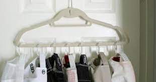 10 Zero Dollar Storage Hacks Diy Hat Storage Diy Hat Rack Closet Hacks