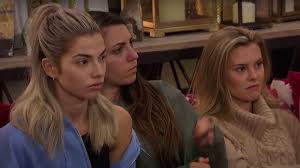 Bachelor fans have been divided over contestant sarah trott, who appeared to have stolen matt after photos of sarah and rapper g eazy surfaced, bachelor fans have been curious about sarah's. Hsgs Dhvfiugom