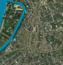 Végül szentendre és a sziget nagyobb látószöggel. Dunai Szigetek Az 1838 As Jeges Arviz Emlektablai Esztergomban