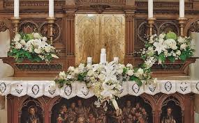 Terutama bunga banyak disukai oleh kaum wanita. Anggaran Bunga Altar Di Keuskupan Agung Jakarta Hidupkatolik Com