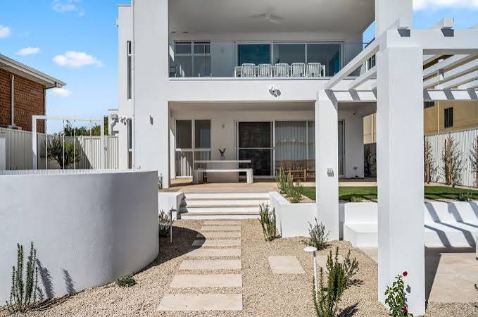 Building a House in Adelaide: Your Complete Guide to Custom Home Construction - Urban 3