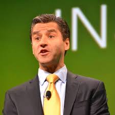 Time Warner Cable CEO: Web TV only makes cable more vital