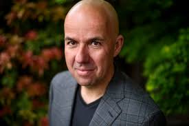 CHARLESTON PHOTOGRAPHERS: WEDDINGS, FAMILIES AND HEADSHOTS