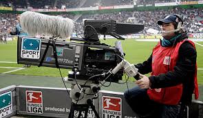 Mit dem sportschau live stream verpassen sie keine sendung und schauen die sportschau auch. Tv Rechte Eurosport Am Freitag Sportschau Und Sportstudio Bleiben