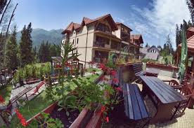 I migliori hotel di sinaia: Hoteluri 4 Stele Sinaia Teatrul De Papusi Puck Cluj Napoca