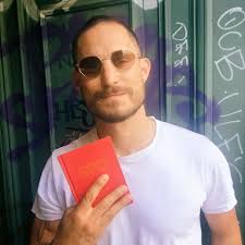 Clemens schick as xavi bonet in barcelona krimi: Clemens Schick Privat Halleluja Diesen Karriereweg Verhinderte Das Schicksal News De