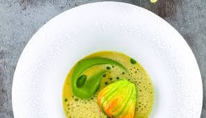 Fleurs De Courgettes Farcies Par Christophe Bacquie Recette Fleur De Courgette Farcie Courgettes Farcies Recette Fleur De Courgette