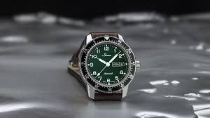 71 403 tykkäystä · 1 820 puhuu tästä. Sinn Uhren Modell 104 St Sa A G