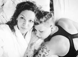 I love you babe!wedding 2017/08/05itunes : K Word 209 Neues Aus Der Lesbenwelt L Mag De