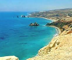 Restul de 1/3 al insulei este ocupată de republica turcă a ciprului de nord (trnc), care a fost proclamată după intervenția militară turcă din anul 1974. Vacante Litoral Paphos Cipru Vara 2021 Directbooking Ro