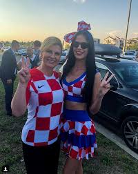 Datorită hotărârii președintelui donald j. Cea Mai Sexy Fana A Croatiei E Gata De Finala Cu Franta Cine Este Femeia Care A Cucerit Rusia Sport Ro