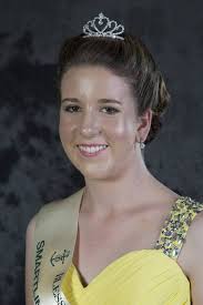 Emily Cadle crowned at Blessing of the Fleet princess ball