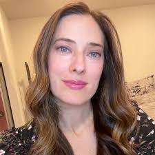 Iesha Tate's Instagram, Twitter & Facebook