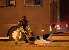 Protests have flared up across belarus this week, sometimes erupting into violence, with some protesters alleging they have been beaten and humiliated by security services. West Urges Belarus To Refrain From Violence As President Vows To Quash Opposition Rallies Daily Sabah