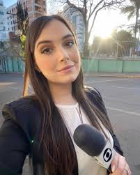 Maria Eduarda Ely (@mariaeduardaely) • Instagram photos and videos