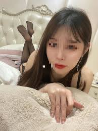 国产TS系列肤白貌美颜值身材天花板【张思妮】60v 34g | 精选Porn