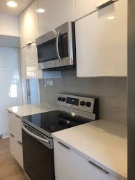 Beautiful This Sleek Kitchen Remodel Was Completed By Lowe S Project Specialist Of Interiors Tania Meixner This M Sleek Kitchen Real Kitchen Kitchen Remodel