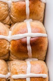 Hot Cross Buns Recipe Runner In 2020 Hot Cross Buns Cross Buns Hot Cross Buns Recipe