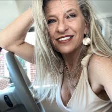 Valerie Hentz (@valerie.hentz301) • Facebook