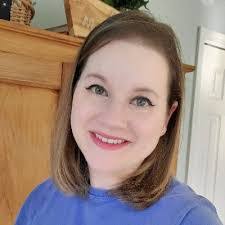 Amy Melson's Instagram, Twitter & Facebook