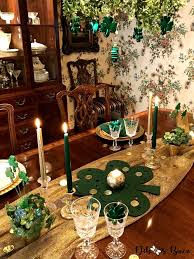 Elegant Easy Shamrock Tablescape For St Patrick S Day Debbee S Buzz In 2020 St Patrick S Day Decorations St Patricks Decorations Holiday Table Decorations