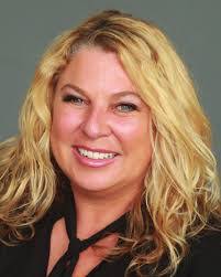 Donna Wilczek's Instagram, Twitter & Facebook