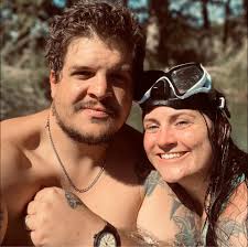 What are the crowds like the week after New Years in Pigeon Forge and  Gatlinburg?