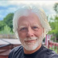 Beverly Mallard's Instagram, Twitter & Facebook