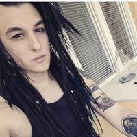 70+ perfiles de «Linakis»