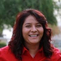 Edith Mata's Instagram, Twitter & Facebook