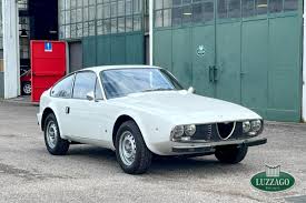 Image result for Bianco Conchiglia 2007 Alfa-Romeo