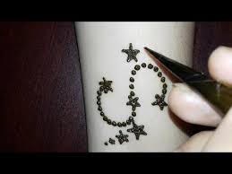The font is pretty stylish. Cute S Alphabet Mehndi Design 288516 Cute S Alphabet Mehndi Design