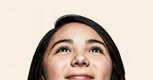 Elaine Langley's Instagram, Twitter & Facebook