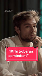 "M'hi trobaran combatent." 💪 El contundent missatge de l'actor Carlos  Cuevas a la premsa rosa. L'entrevista completa a l'#Eclipsi3Cat de Roger  Escapa ▶️ Mira-la a la plataforma 3Cat #català ...