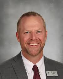 Branson district announces 4 leadership changes; former SPS administrator  to retire