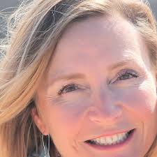 Be a High Achiever Instead of a Workaholic