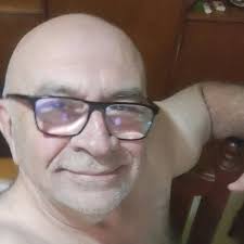 Penso o mesmo , para que serve a app???