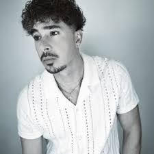 Yaritza Padilla's Instagram, Twitter & Facebook