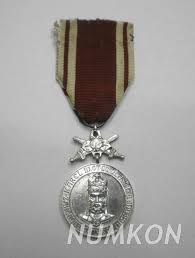 Američtí zákonodárci mají potvrdit výsledky prezidentských voleb. Ceskoslovensko Medaile Narodni Garda S Meci Za Vernost A Branne Zasluhy Vlasti Stribrena Bronz Puvodni Stuha Ceskoslovensko Numismatika Karasiewicz S R O Praha