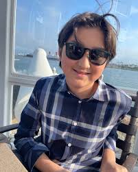 Hallmark Star Brennan Elliott Spends Easter With His Kids 'Mommy is Looking  Down'