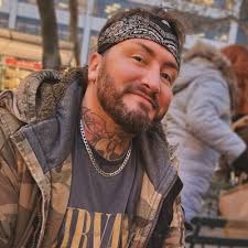 P1nkBlxde (@kisaragi_tv)