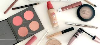 Do you know your makeup brands? Ultimate Beauty Trivia Quiz Makeup Trivia Makeup Quiz