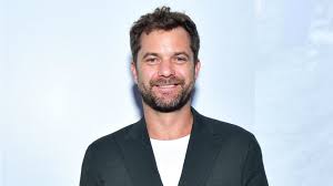 All joshua jackson movies, best and classic joshua jackson movies in hd at hdmo.tv. Joshua Jackson Sneaks Up On A Fan Wearing His Conway Mighty Ducks Jersey Entertainment Tonight