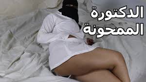 ياسر بينيك صديقته فى شغلها الجزء الاول - Pornhub.com